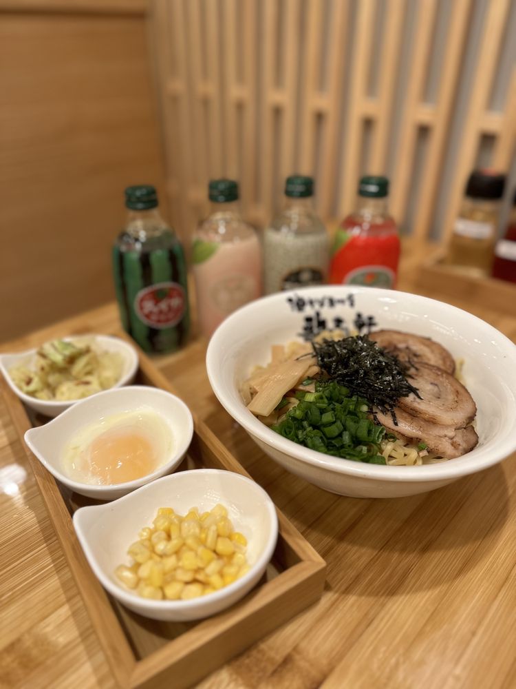 Kajiken 2161 S China Pl Unit A, Chicago, IL 60616